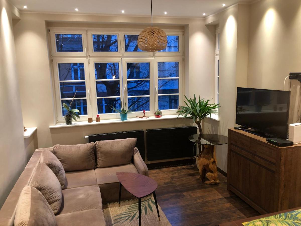 Friends Apartment สวูพสค์ ภายนอก รูปภาพ